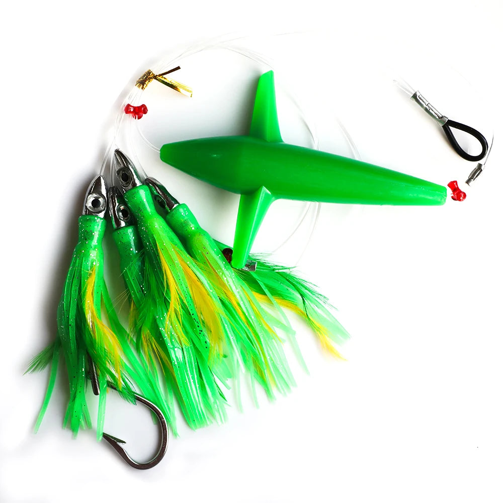 5inch Plastic Bird Lure+ 4pcs Feather Skirts Trolling Lure